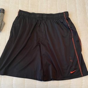 Nike mens black friend-fit shorts